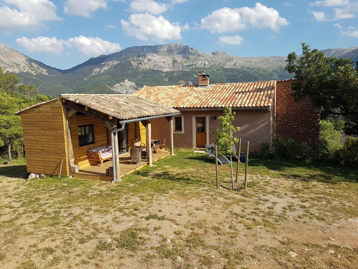 La Peyregoune, Logement En Pleine Nature Et Table D'Hotes Blieux Εξωτερικό φωτογραφία