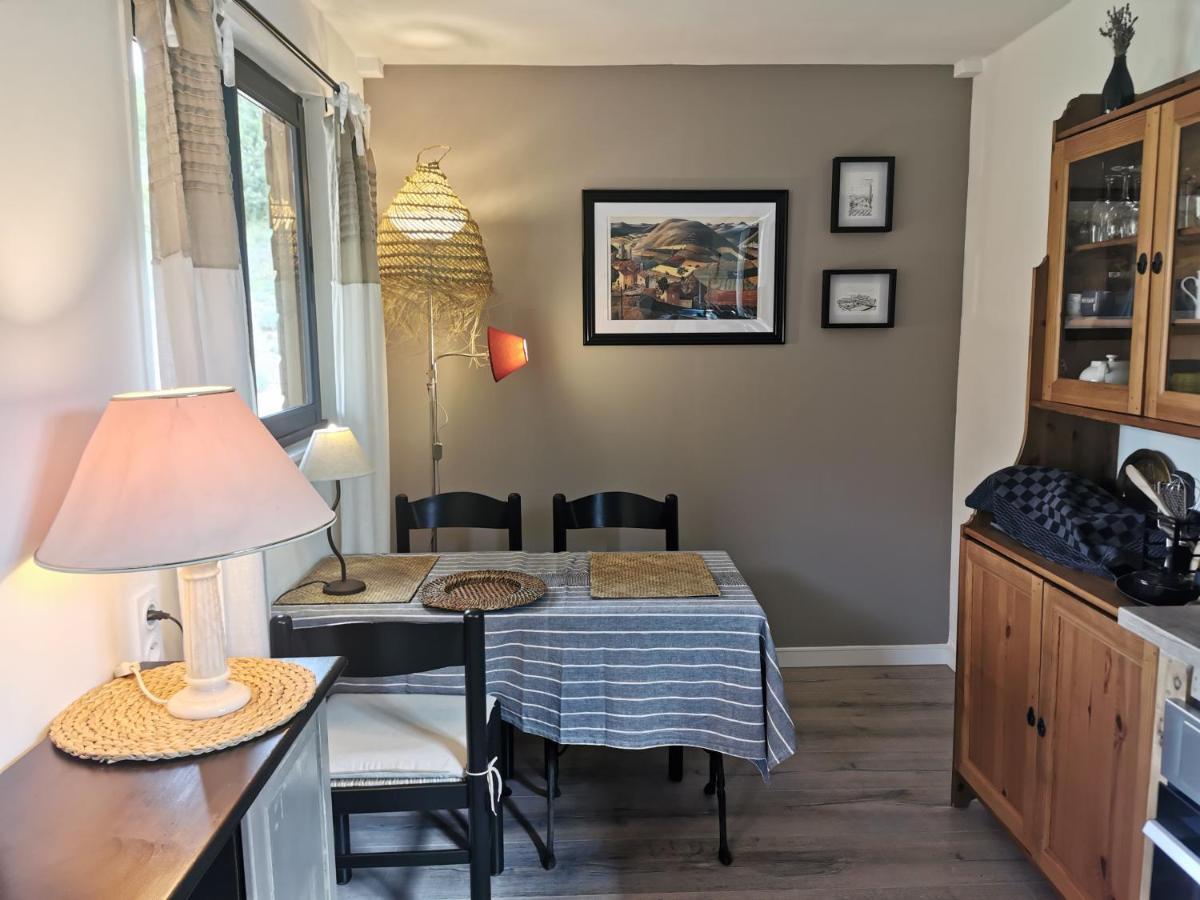 La Peyregoune, Logement En Pleine Nature Et Table D'Hotes Blieux Εξωτερικό φωτογραφία