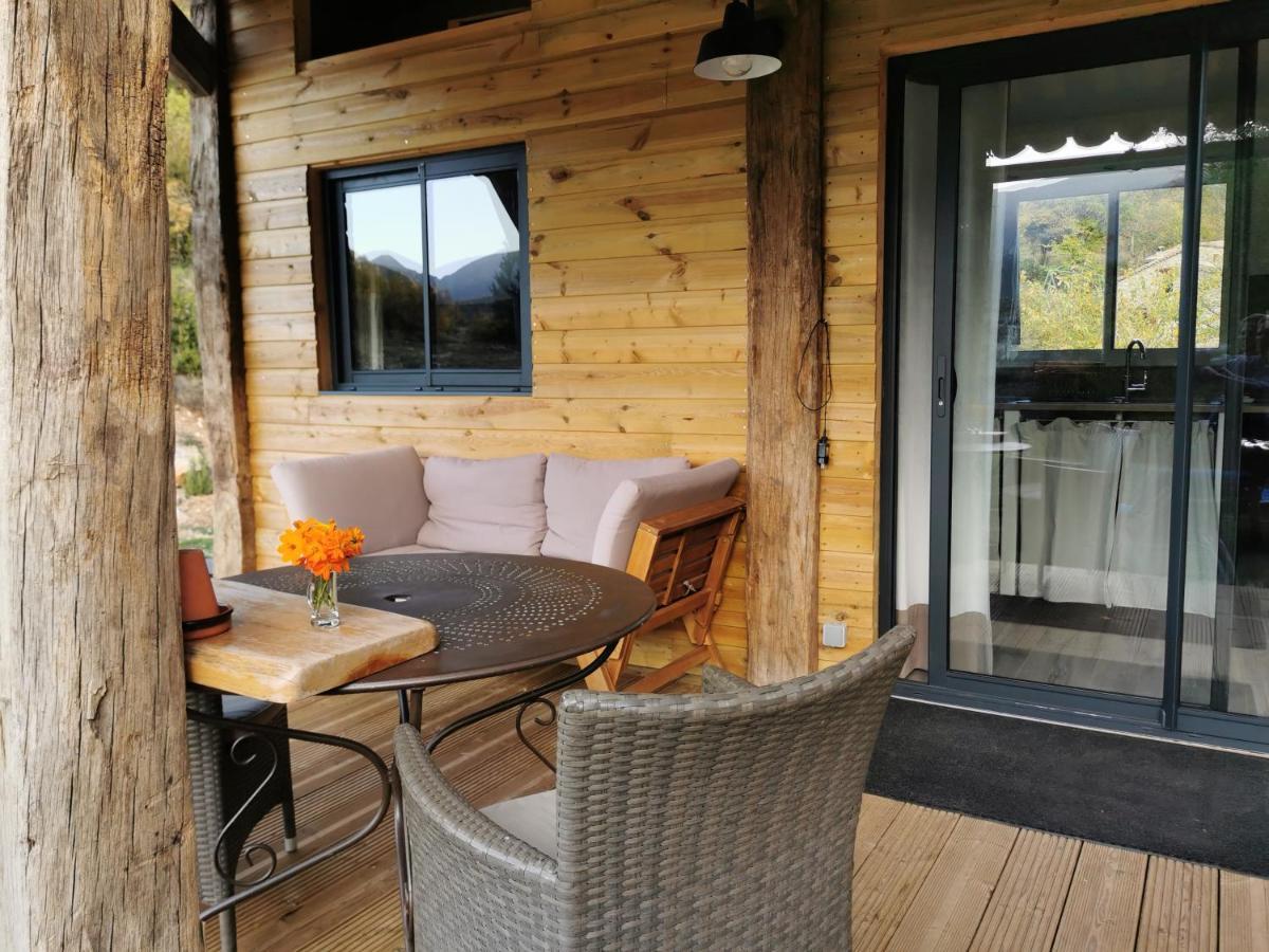 La Peyregoune, Logement En Pleine Nature Et Table D'Hotes Blieux Εξωτερικό φωτογραφία