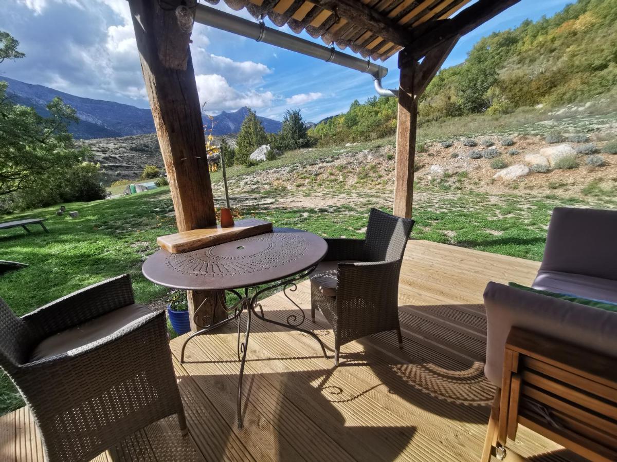 La Peyregoune, Logement En Pleine Nature Et Table D'Hotes Blieux Εξωτερικό φωτογραφία